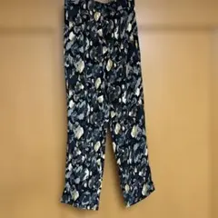 コカ　パンツ
