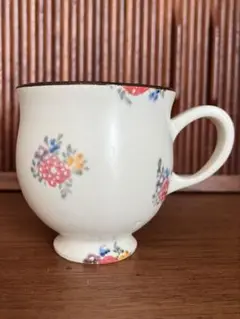 最終値下げ 山野辺 彩 お茶碗 希少 花柄 ② 食器・キッチン用品