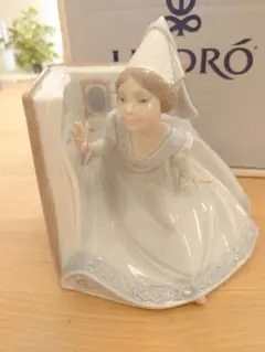 チョウの妖精　＃6875　★リヤドロ　スペイン　ポーセリン　光沢仕上げ　リタイヤ 蝶の妖精 | リヤドロ公式オンライン