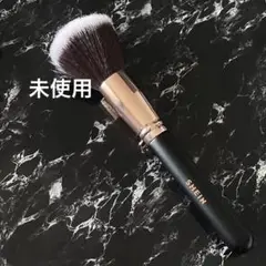 【新品】メイクブラシ　パウダーブラシ　ピンクゴールド