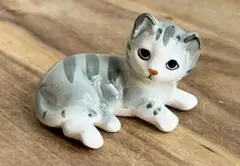猫の置物