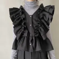 HOWDY. ベスト　peplum ribbon vest (black)