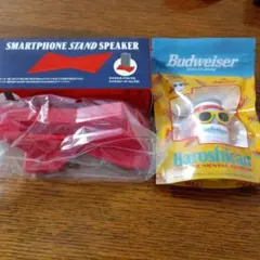 バドワイザーグッズ スマートフォンスタンド 赤 ➕キーホルダー