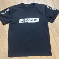 Luz e Sombra 黒シャツとショーツセット