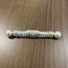 ブローチ　フランス　パリ　パリジェンヌ