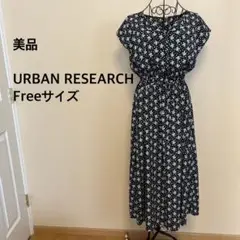 【美品】URBAN RESEARCH/レディース/ワンピース/黒//ブラック/柄