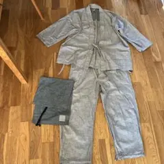 Item thumbnail for item 6efc5478-4aa5-4743-a2ff-74800d335c3a