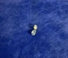 SWAROVSKI gold ピアス USED