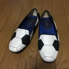 値下げしましたmercibeaucoup' サッカーボールシューズ