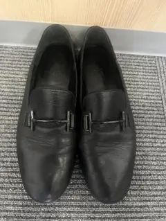 HERMES ブラック レザー ローファー