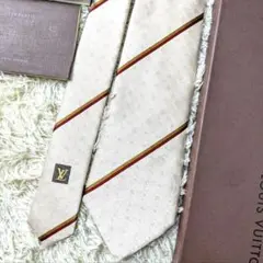 【極美品】LOUIS VUITTON ネクタイ ホワイト ロゴ 箱付き