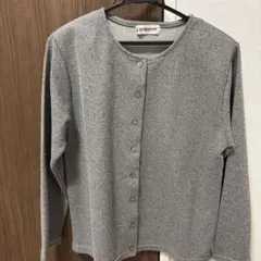 LOREN RUBE SPORTS CLUB グレーの長袖ボタン付きカーディガン