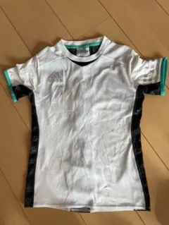 adidas アディダス Tシャツ