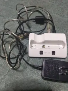 Wii U 充電スタンド ホワイト