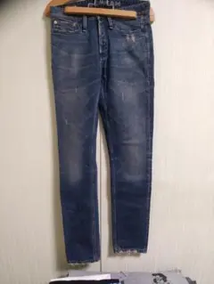 DENHAM RAZOR