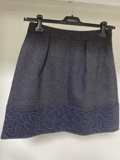 ヴィヴィアンタム スカート