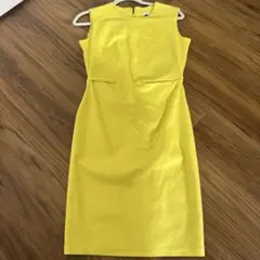 イエロー ノースリーブ ひざ丈ワンピース