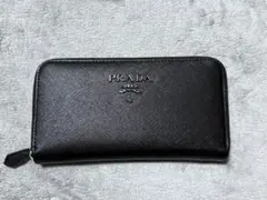 PRADA 長財布 黒