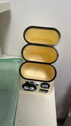 3段収納式おしりふきケース