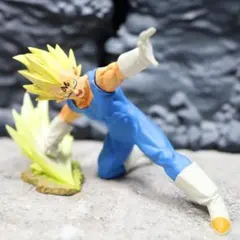 ドラゴンボールZ　超サイヤ人　ベジータ　組立式 アクションポーズ フィギュア