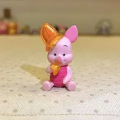 くまのプーさんハニージェリーフィギュア　ピグレット　ディズニー　カプセルトイ