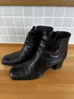 Item thumbnail for item e1bd4f8d-0d47-43ef-84cf-e484a69df7d3