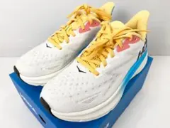 新品 HOKA CLIFTON9 23cm