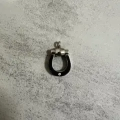 U Pendant / Silver