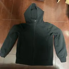 ユニクロ　ドライスウェットフルジップパーカ　黒　150サイズ