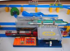 Item thumbnail for item e462eb9c-b85d-41e7-91e9-ac9569b54b93