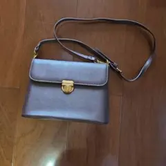 ブラウン ショルダーバッグ 合成皮革 ゴールド金具