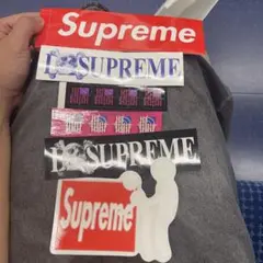 Supreme ステッカ