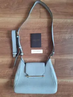 ストラスベリー マルトリーホーボー Duck Egg Blue