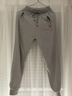 Item thumbnail for item a7e865e2-cdfc-4f82-8aed-853f3040f256