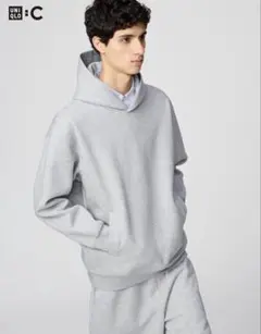 UNIQLO C スウェットオーバーサイズプルパーカー