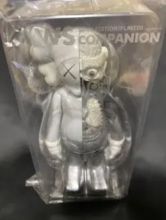 2025年最新】KAWS 人体模型 グレーの人気アイテム - メルカリ