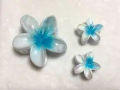 夏の花ハイビスカス ヘアクリップセット （光沢ブルー）