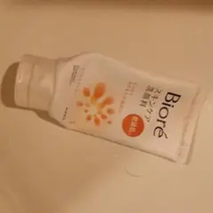 Biore 洗顔料 毛穴ケア