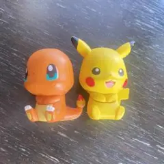ポケモン　ふぃぐりっぷ　ピカチュウ　ヒトカゲ
