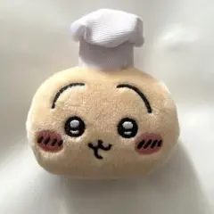 ちいかわレストラン　うさぎ　おかおバッジ