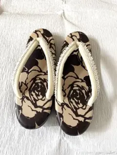 haru草履　下駄　レース鼻緒が可愛い　used 美品！