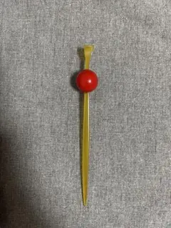 赤と黄色のかんざし