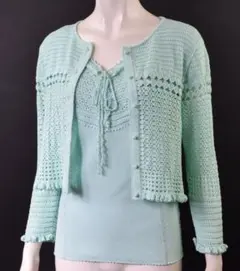 美品★TO BE CHIC 美品 パステルグリーン アンサンブルニット 40
