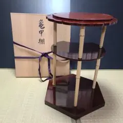 値下げ、雪輪棚　縁赤黒塗り一体型【極上品】飾棚　お茶道具/共箱 値下げ、雪輪棚 縁赤黒塗り一体型【極上品】飾棚 お茶道具/共箱