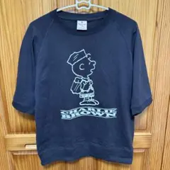 美品　GU Peanut(スヌーピー) チャーリーブラウン　スウェTシャツ160