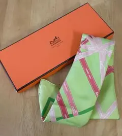 HERMES カレ45 スカーフ ボルデュック、リボン柄、プチカレ
