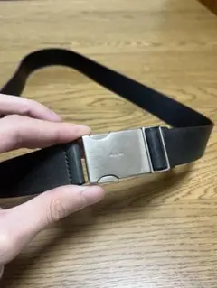PRADA プラダ メタルバックル ジェットコースターバックル レザーベルト