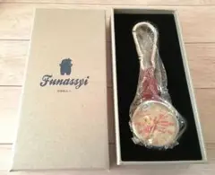 Item thumbnail for item be531354-e801-498f-9fdd-31a959e12597
