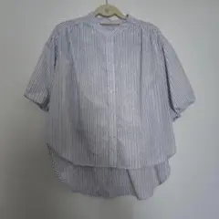 シャツ