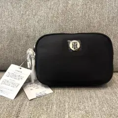 ブラック ミニショルダーバッグ TOMMY